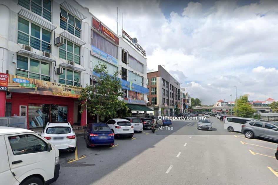 Ground Floor Shop (facing Hero Market) Mainroad, Puchong Shop For Rent 