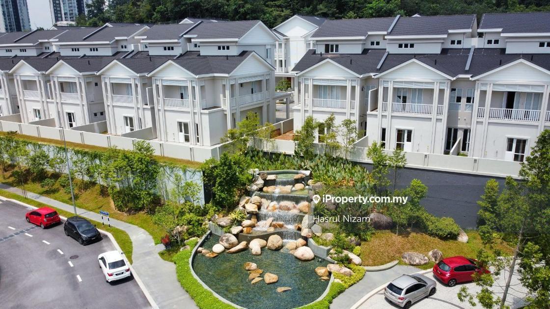 Serene Mont Kiara, Mont Kiara 3sty Terrace/Link House 5+1 bedrooms for sale