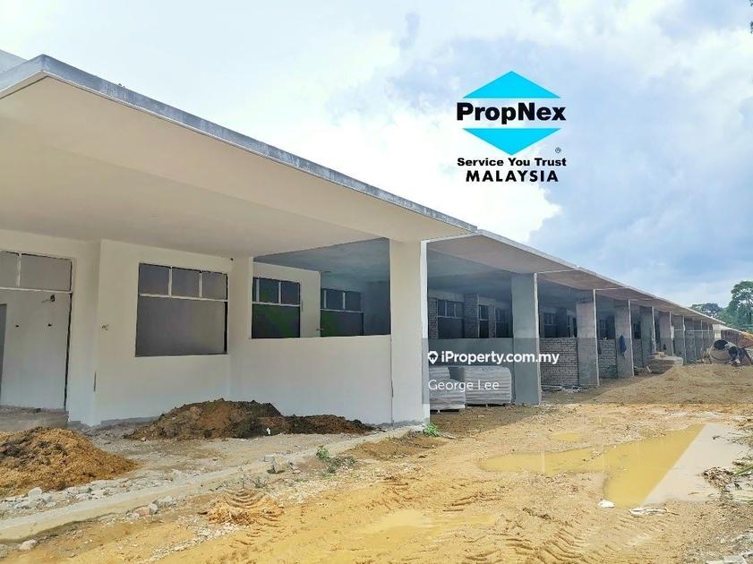 CEMPAKA TANJUNG LUMPUR, Kuantan 1-sty Terrace/Link House 4 bedrooms for
