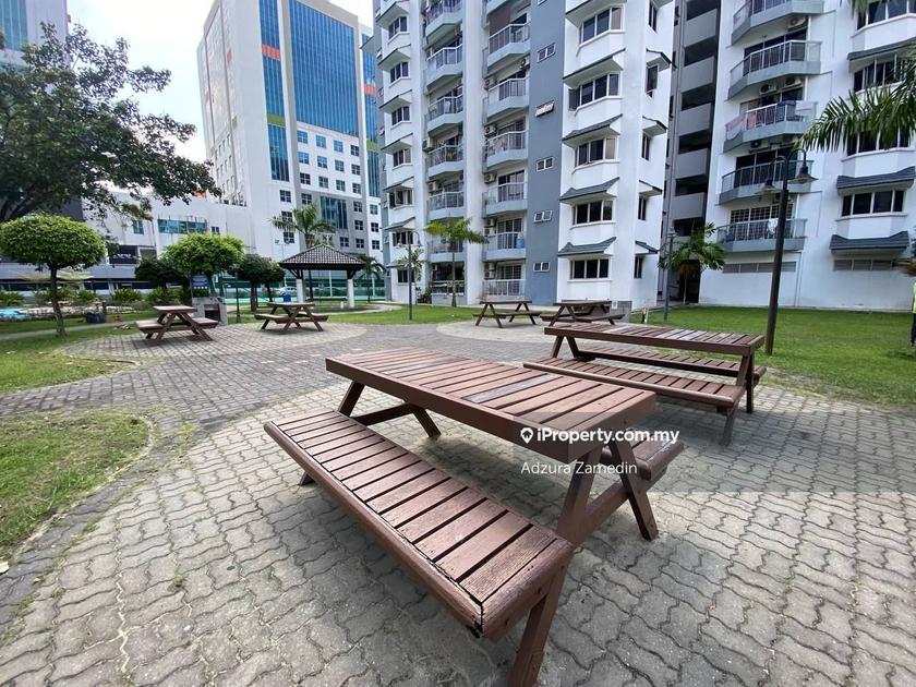Tiara Kelana Condominium 3+1 bedrooms for sale in Petaling Jaya