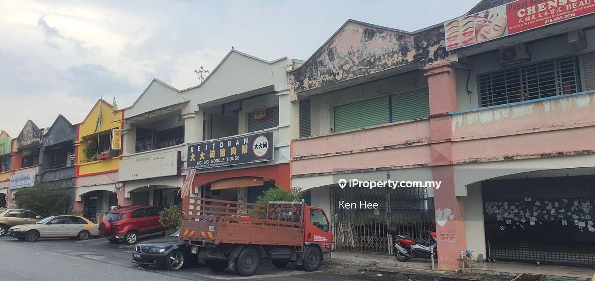 Pusat Perdagangan Seri Kembangan Nr Olive Hill Bukit Serdang, Seri
