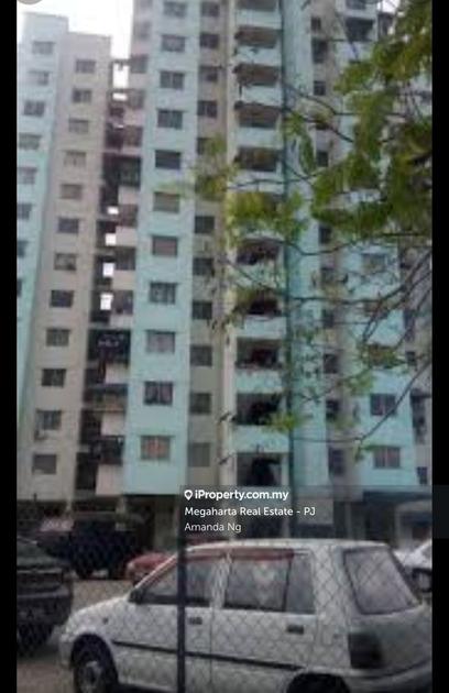 Halaman Tenggiri Corner Lot Flat 2 Bedrooms For Sale In Seberang Jaya Penang Iproperty Com My