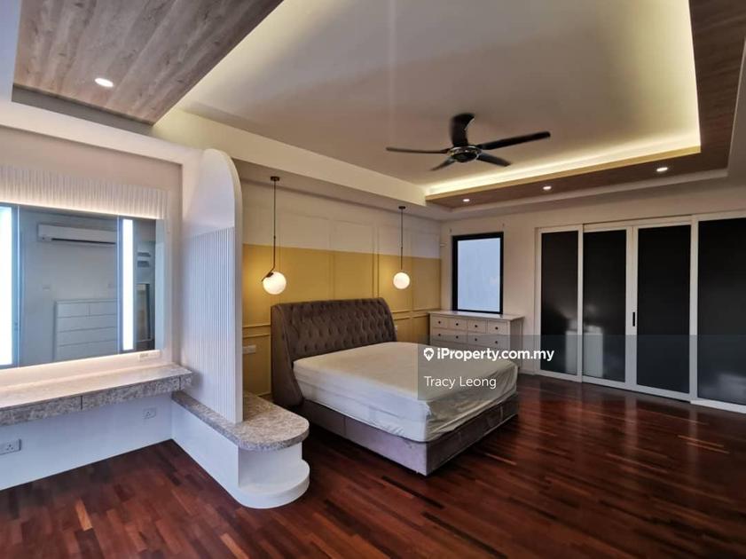 Reed Lake Fields Sungai Besi KL, Taman Tasik Damai, Sungai Besi for