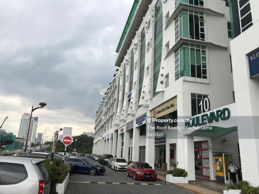 10 boulevard petaling jaya