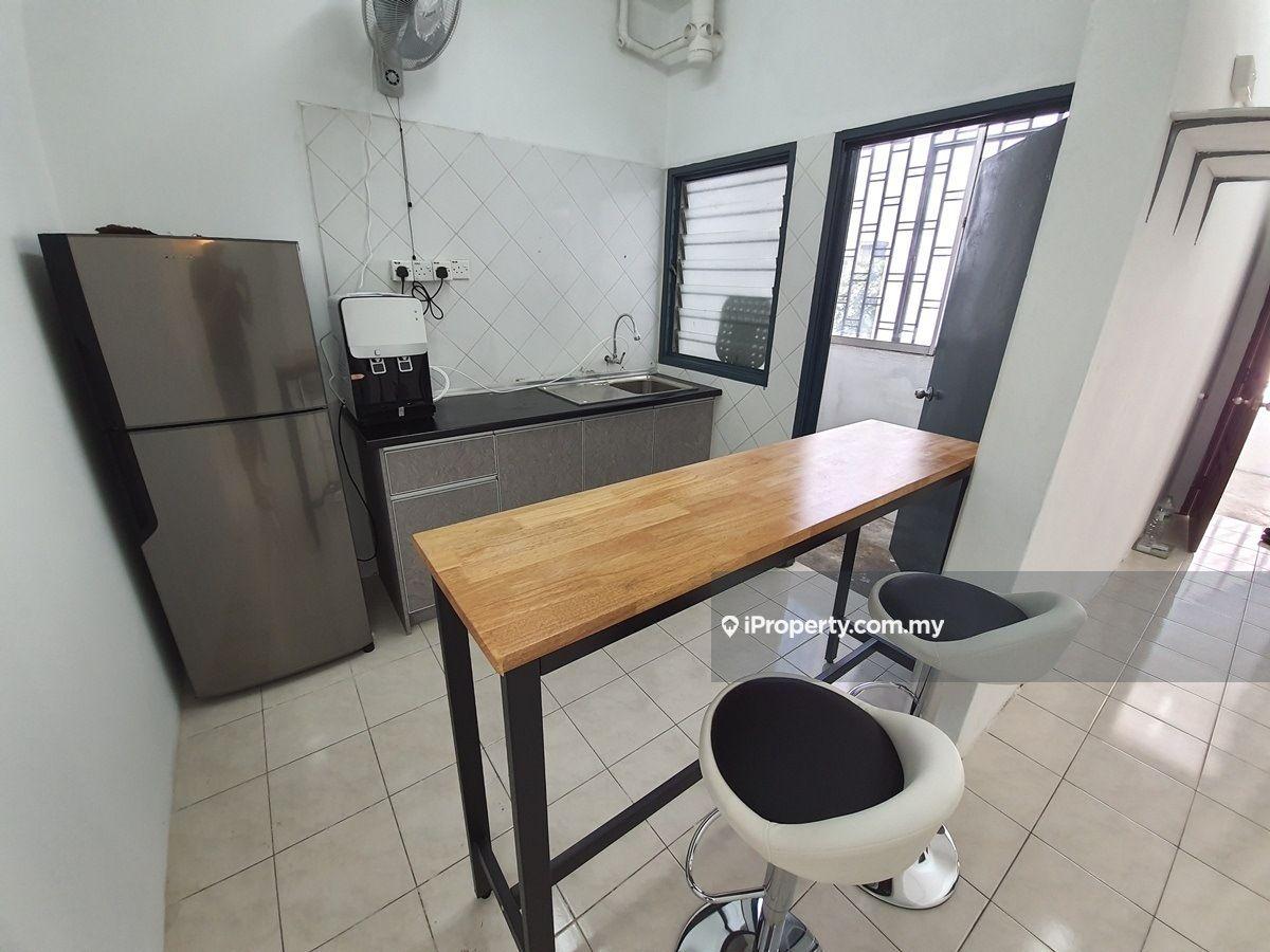 Pangsapuri untuk Disewa di Pangsapuri Indahria oleh Mak Hon Yean - iProperty.com.my