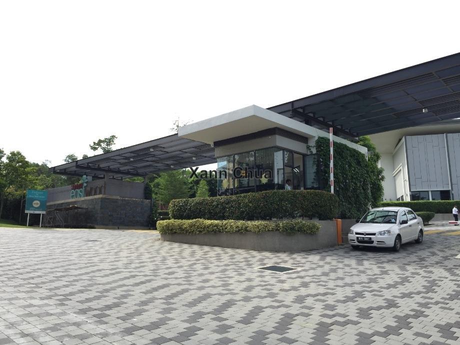 Rumah Berangkai 3 Tingkat untuk Dijual di Sunway Eastwood, Taman Equine, Seri Kembangan oleh Xann Chua - iProperty.com.my