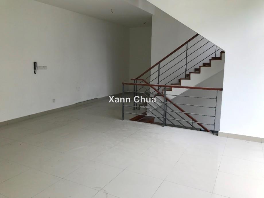 Rumah Berangkai 3 Tingkat untuk Dijual di Sunway Eastwood, Taman Equine, Seri Kembangan oleh Xann Chua - iProperty.com.my
