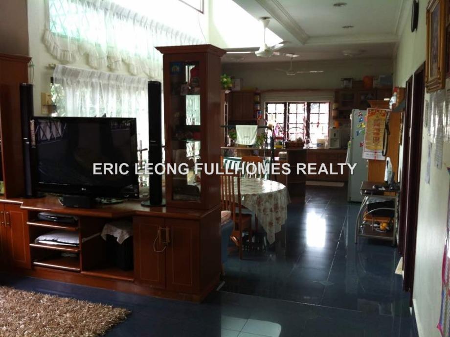 Bungalow House for Sale in Petaling Jaya State, Petaling Jaya by Eric Leong - iProperty.com.my