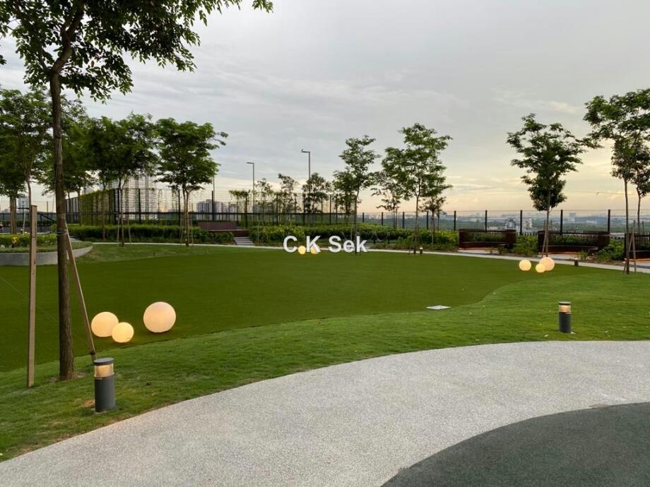 Residensi Servis untuk Disewa di Emporis oleh C K Sek - iProperty.com.my