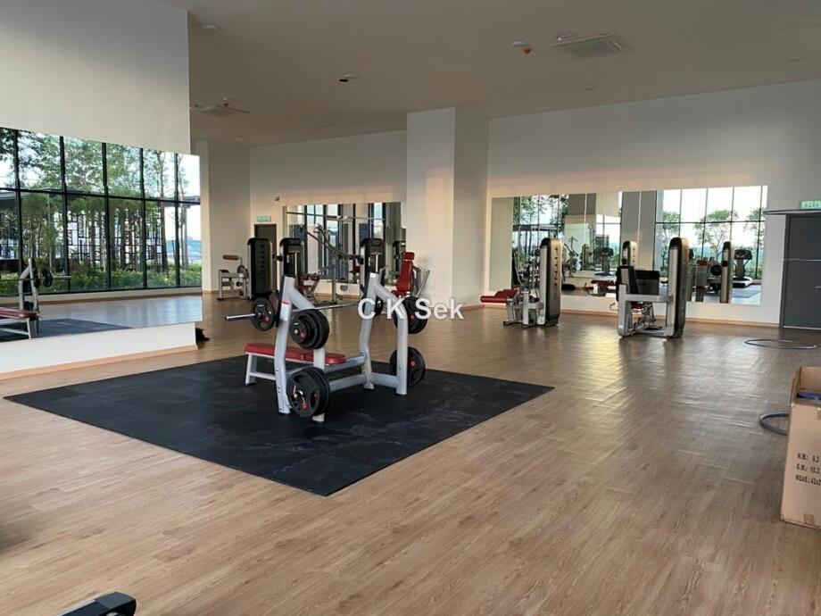 Residensi Servis untuk Disewa di Emporis oleh C K Sek - iProperty.com.my