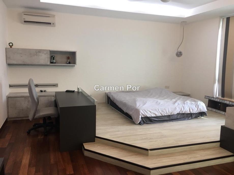 Condominium for Rent in Infinity Beachfront Condominium by Carmen Por - iProperty.com.my