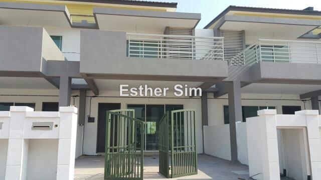 Rumah Berangkai 2 Tingkat untuk Dijual di Taman Casa Maya, Sungai Dua oleh Esther Sim - iProperty.com.my