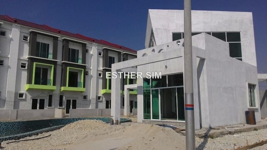 3-storey Terraced House for Sale in Raja Uda, Butterworth by Esther Sim - iProperty.com.my