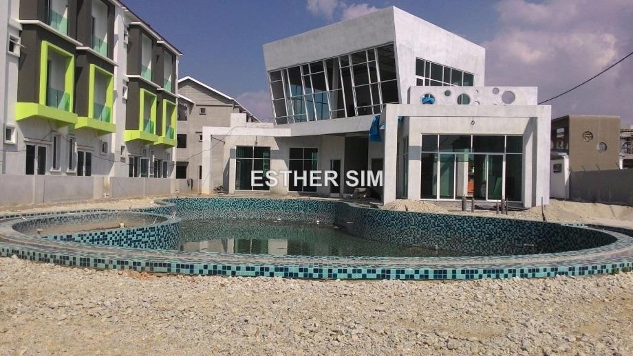 3-storey Terraced House for Sale in Raja Uda, Butterworth by Esther Sim - iProperty.com.my