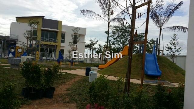 Rumah Berangkai 2 Tingkat untuk Dijual di Taman Casa Maya, Sungai Dua oleh Esther Sim - iProperty.com.my