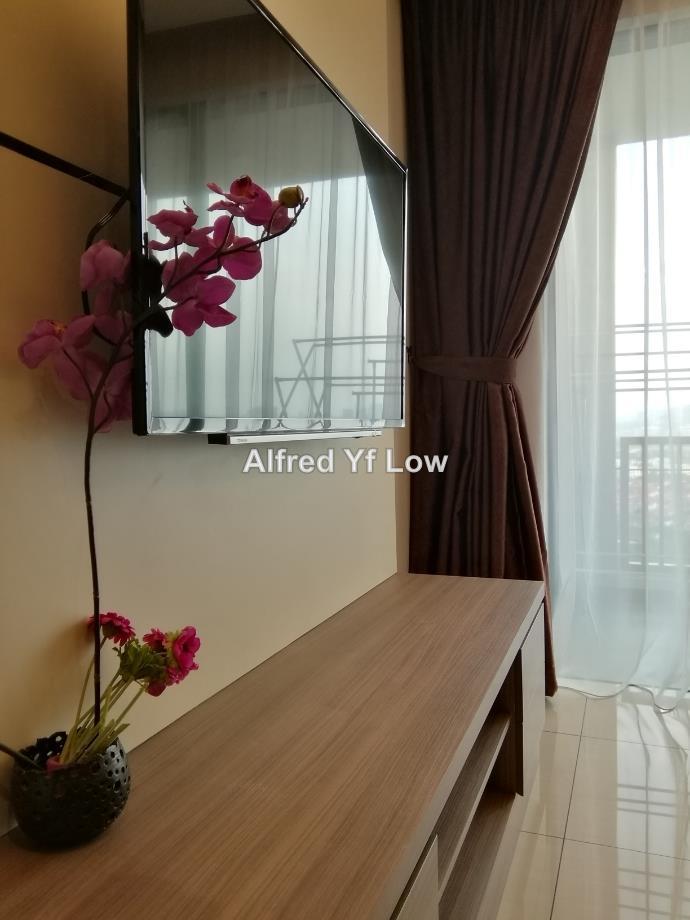 Apartment for Rent in Molek Pine 4 by Alfred Yf Low - iProperty.com.my