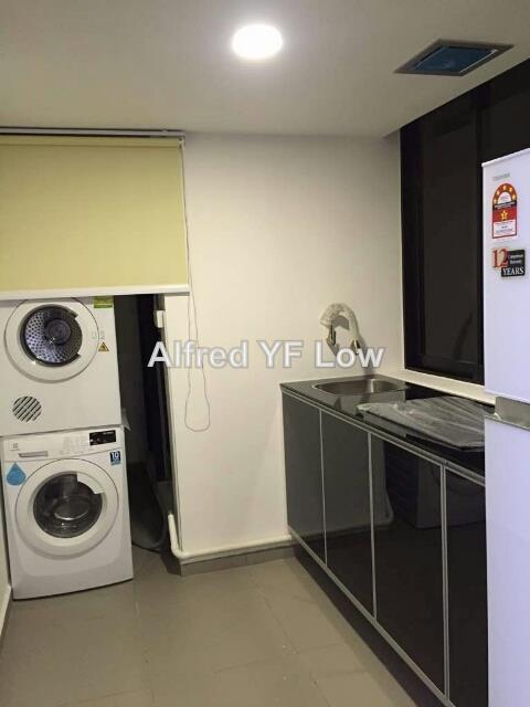 Apartment for Rent in Molek Pine 4 by Alfred Yf Low - iProperty.com.my