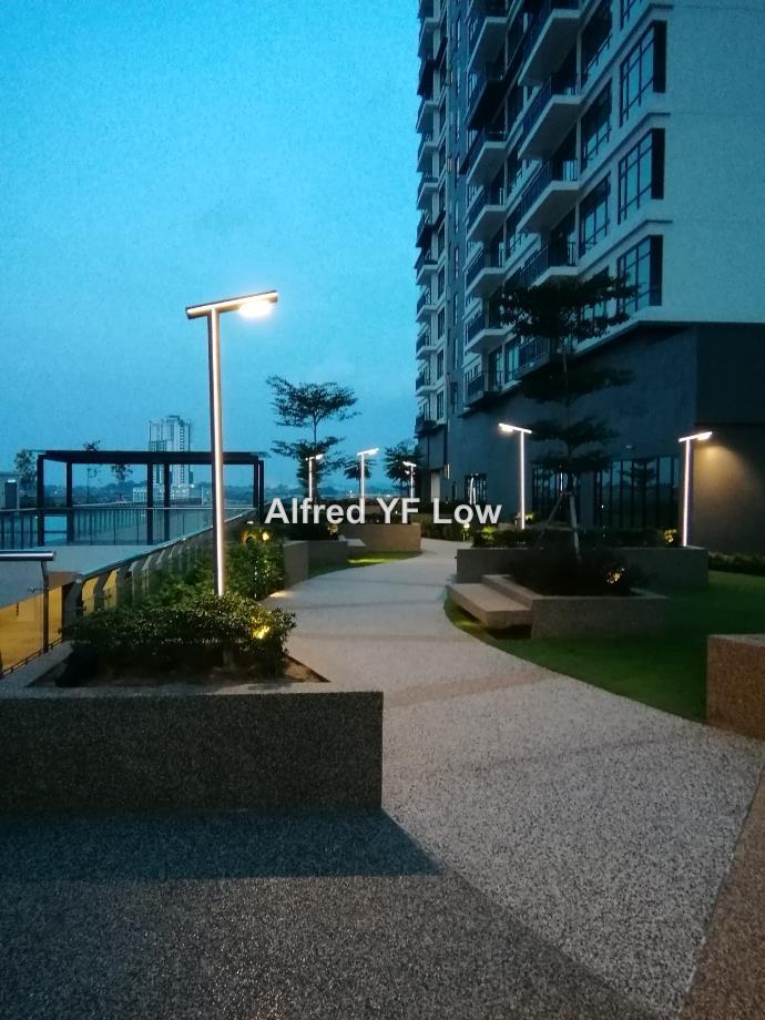 Residensi Servis untuk Disewa di Molek Regency oleh Alfred Yf Low - iProperty.com.my
