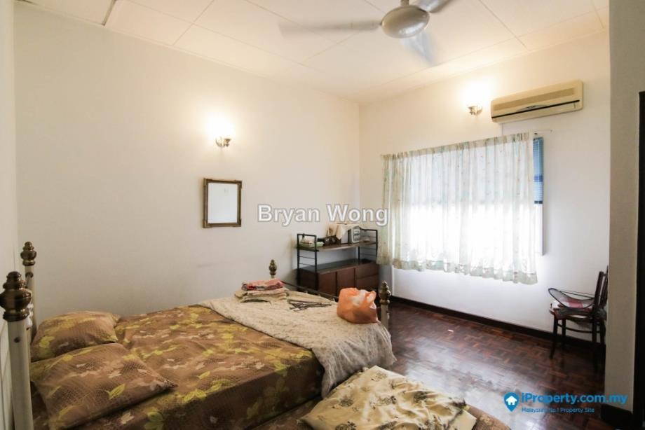 Rumah Berkembar untuk Dijual di SS 21, Damansara Utama, Petaling Jaya oleh Bryan Wong - iProperty.com.my
