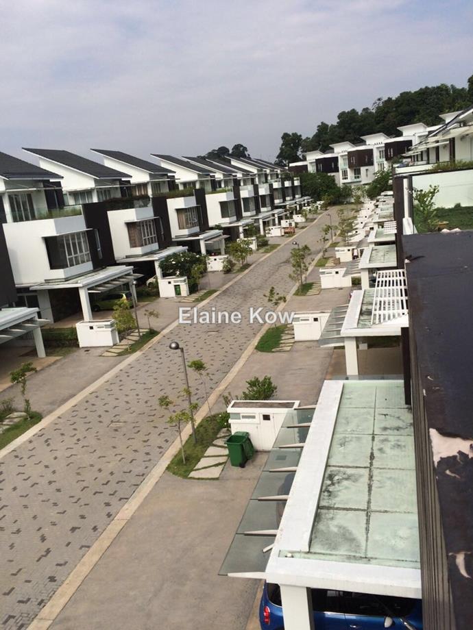 Banglo untuk Dijual di Kota Damansara, Selangor oleh Elaine Kow - iProperty.com.my