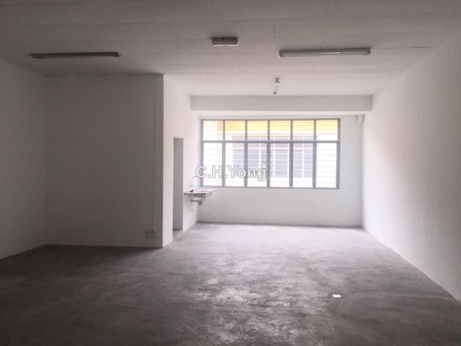 Office for Rent in lestari perdana, LP7, taman equine, Seri Kembangan by C.H.Yong - iProperty.com.my