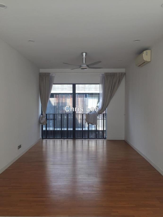 Kondominium untuk Dijual di Dedaun Condominium oleh Chris Lee - iProperty.com.my