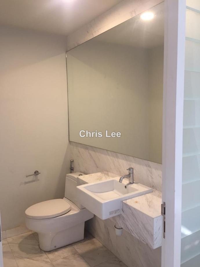 Kondominium untuk Dijual di Dedaun Condominium oleh Chris Lee - iProperty.com.my