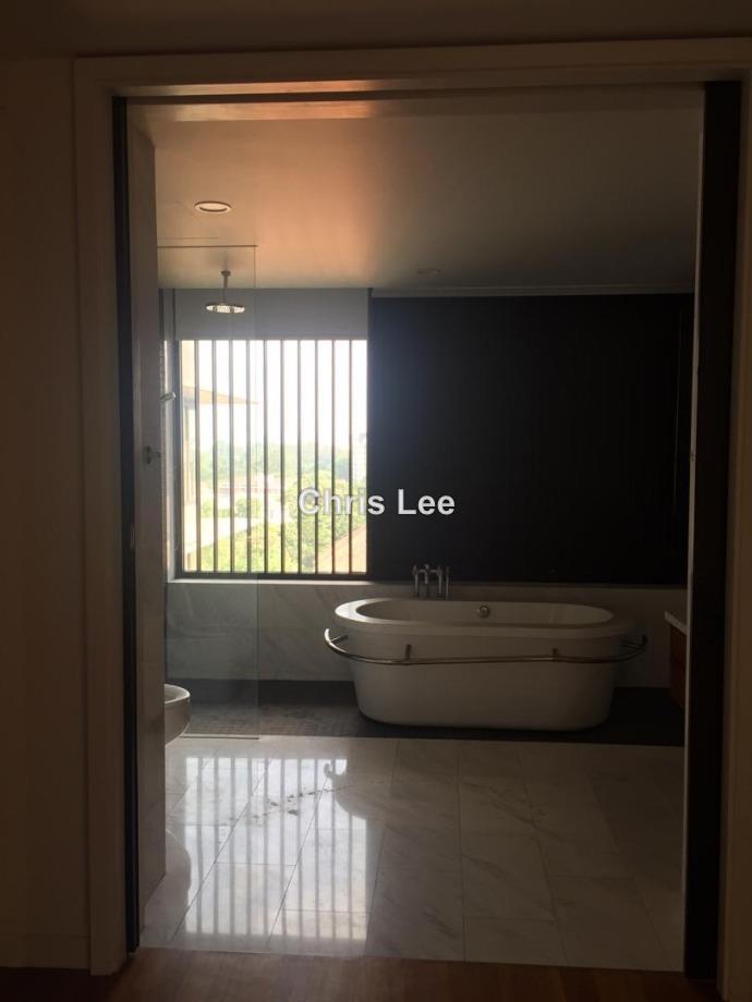 Kondominium untuk Dijual di Dedaun Condominium oleh Chris Lee - iProperty.com.my