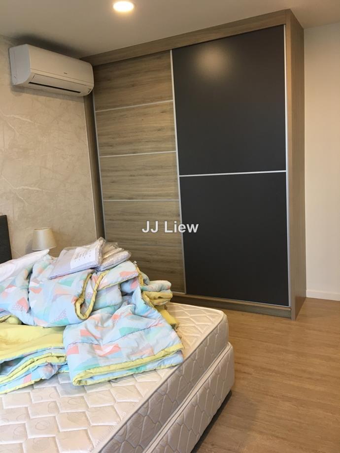 Residensi Servis untuk Disewa di D'Latour oleh Jj Liew - iProperty.com.my