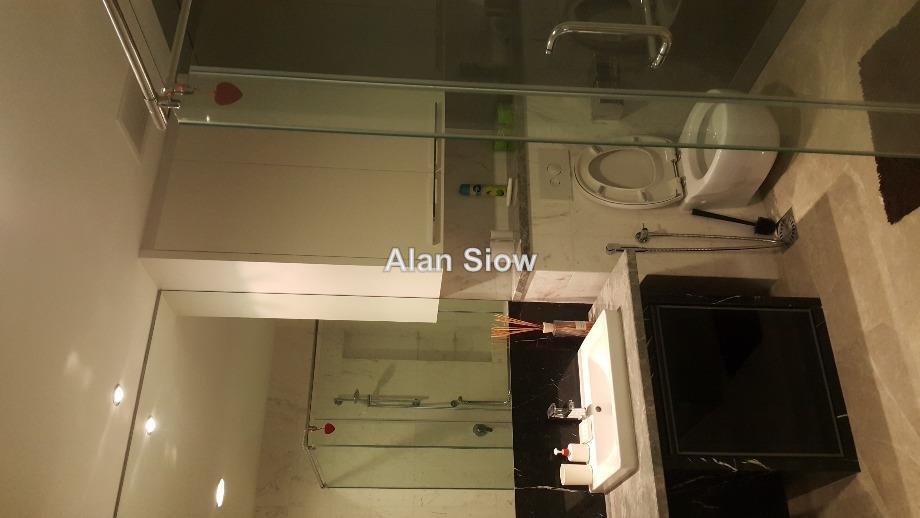 Service Residence for Sale in The Face Suites (Platinum Suites) by Alan Siow - iProperty.com.my