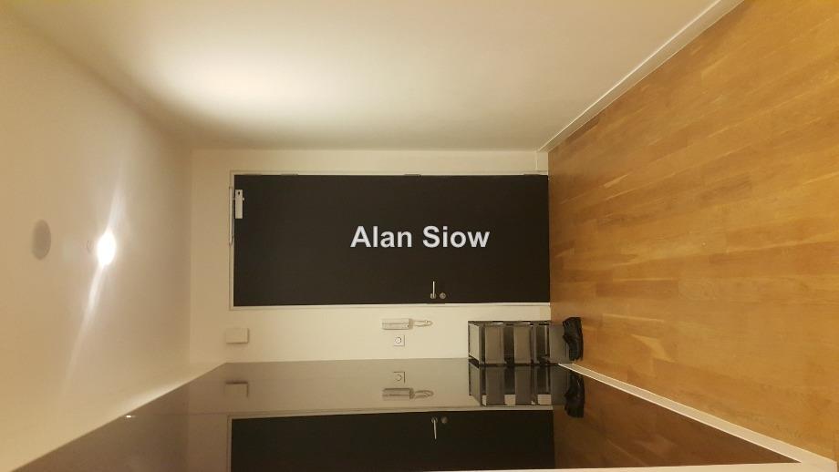 Service Residence for Sale in The Face Suites (Platinum Suites) by Alan Siow - iProperty.com.my