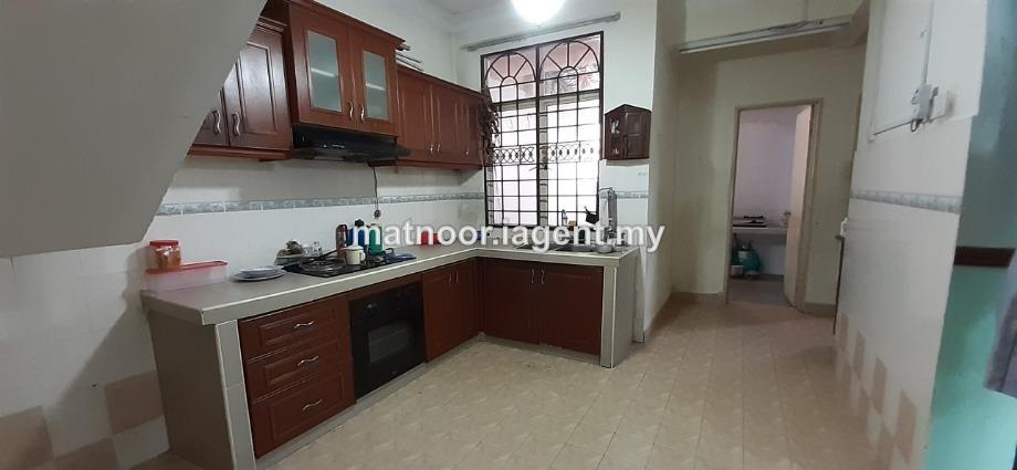 2-storey Terraced House for Sale in Seksyen 7, Shah Alam by Mat Noor - iProperty.com.my