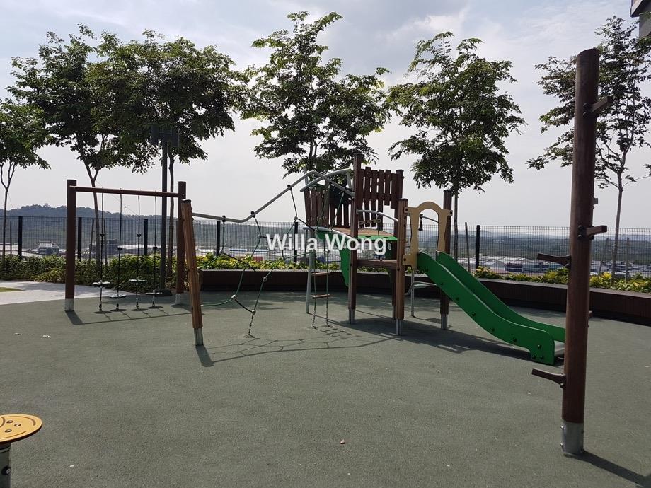 Residensi Servis untuk Dijual di Emporis oleh Willa Wong - iProperty.com.my