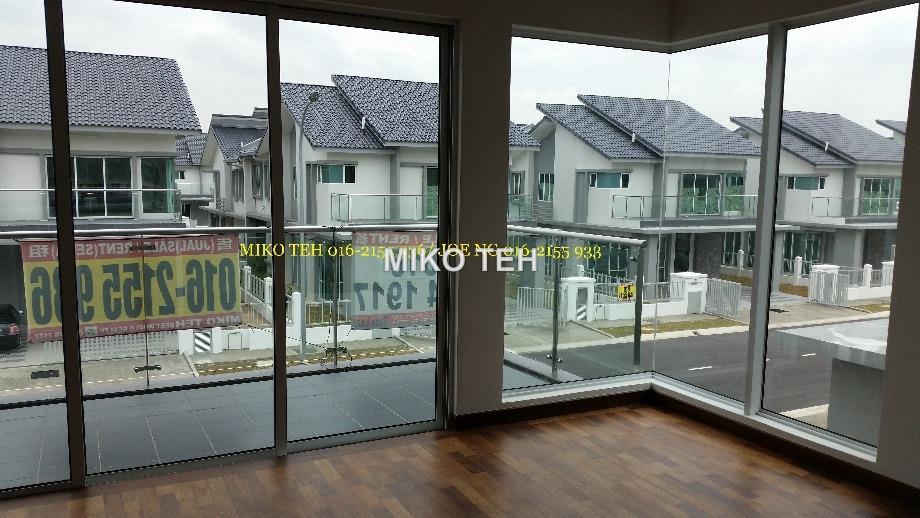 Bungalow House for Sale in Taman Equine, Seri Kembangan by Miko Teh - iProperty.com.my