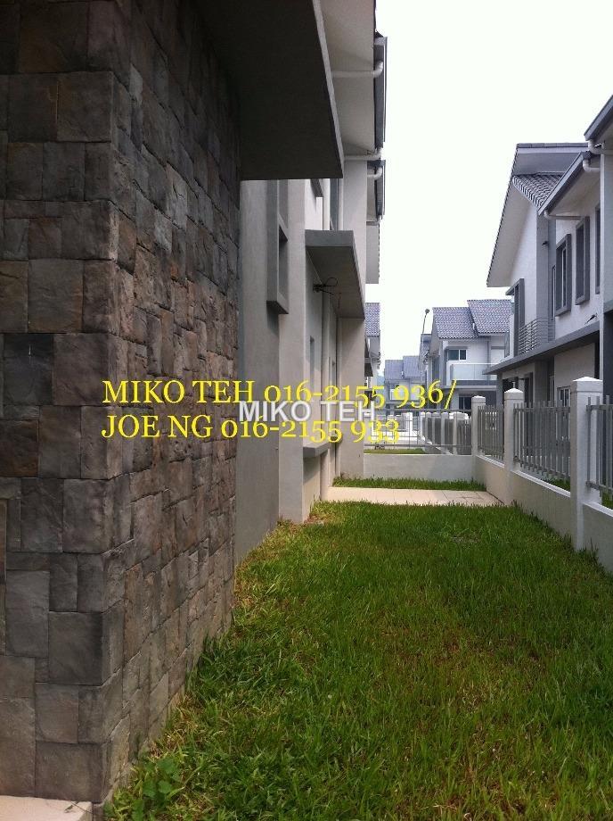 Bungalow House for Sale in Taman Equine, Seri Kembangan by Miko Teh - iProperty.com.my