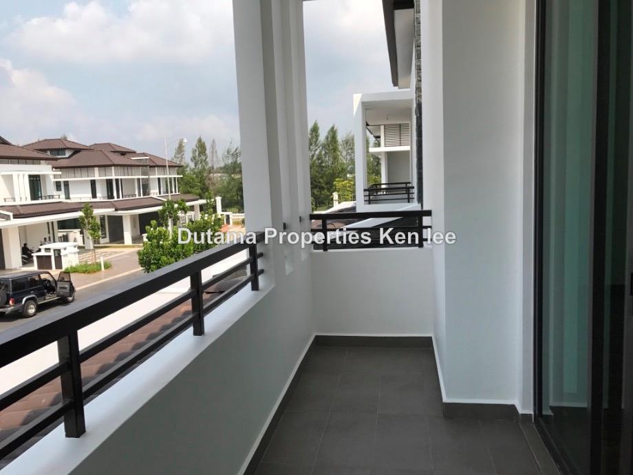 Rumah Berkembar untuk Dijual di Eco Majestic@Tenderfields 40x80, Semenyih oleh Ken Lee - iProperty.com.my