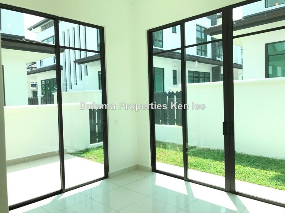 Rumah Berkembar untuk Dijual di Eco Majestic@Tenderfields 40x80, Semenyih oleh Ken Lee - iProperty.com.my