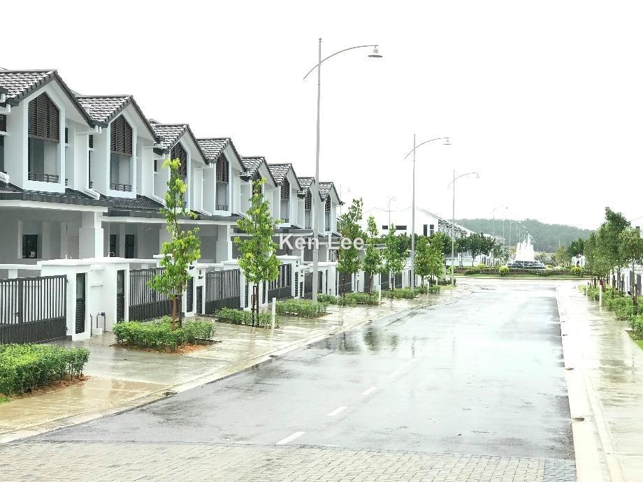 Rumah Berangkai 2 Tingkat untuk Dijual di Eco Majestic, Semenyih oleh Ken Lee - iProperty.com.my