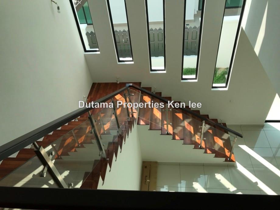Rumah Berkembar untuk Dijual di Eco Majestic@Tenderfields 40x80, Semenyih oleh Ken Lee - iProperty.com.my