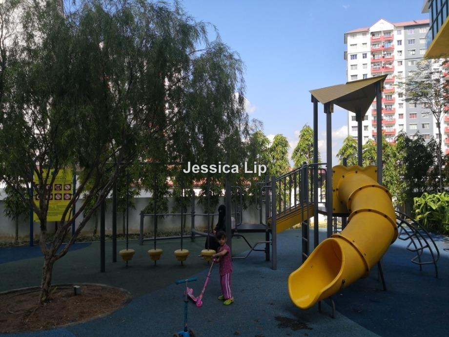 Service Residence for Rent in Zeva @ Equine South by Jessica Lip - iProperty.com.my