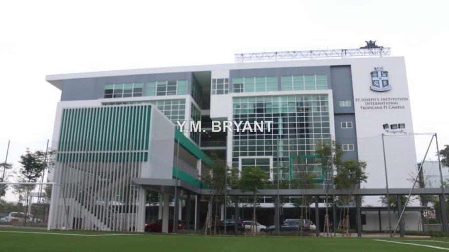Bungalow House for Sale in DAMANSARA, Tropicana by Bryant Be - iProperty.com.my