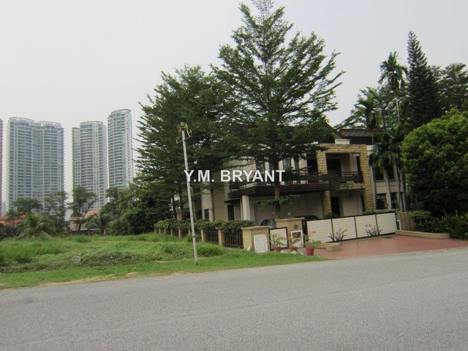 Bungalow House for Sale in DAMANSARA, Tropicana by Bryant Be - iProperty.com.my