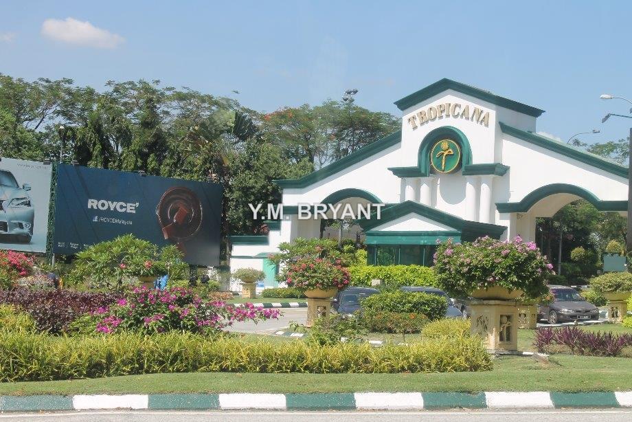 Bungalow House for Sale in DAMANSARA, Tropicana by Bryant Be - iProperty.com.my