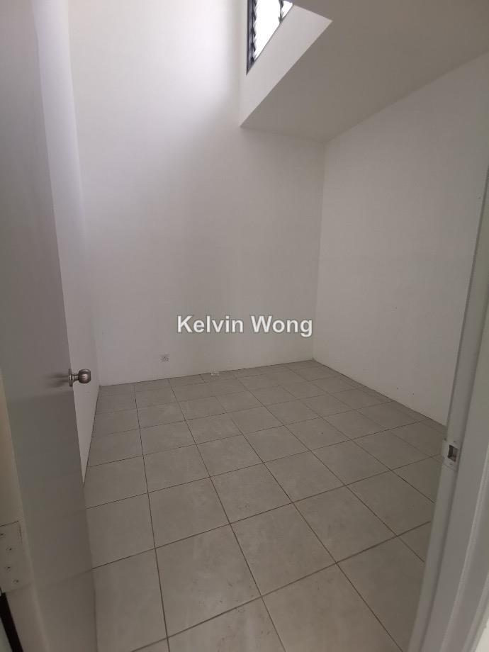 Rumah Berangkai 1 Tingkat untuk Dijual di Jalan Meru, Meru mutiara, Klang oleh Kelvin Wong - iProperty.com.my