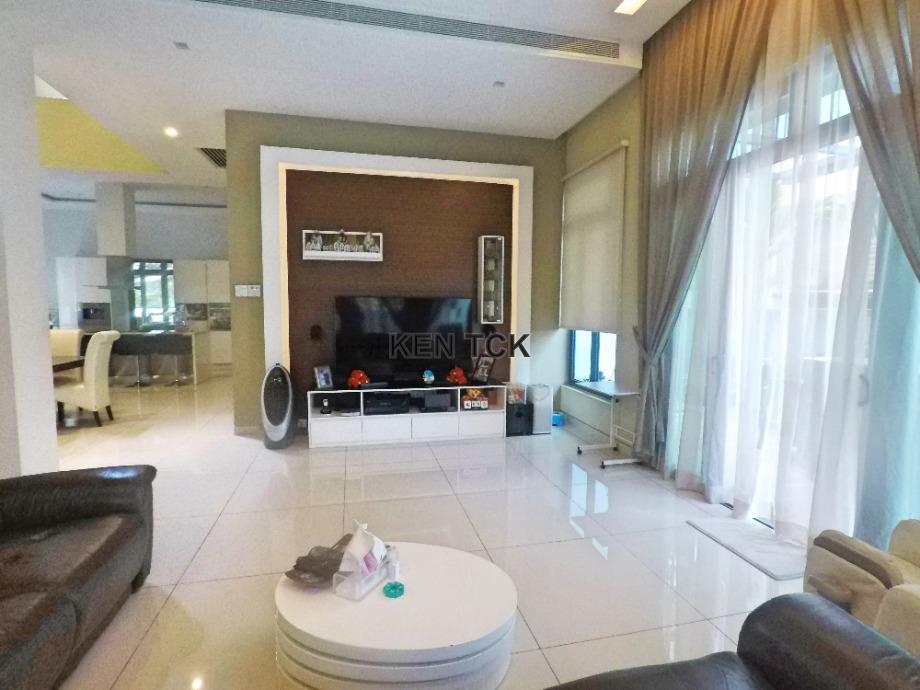 Banglo untuk Dijual di Casabella, Kota Damansara, Kota Damansara oleh Ken Tan - iProperty.com.my