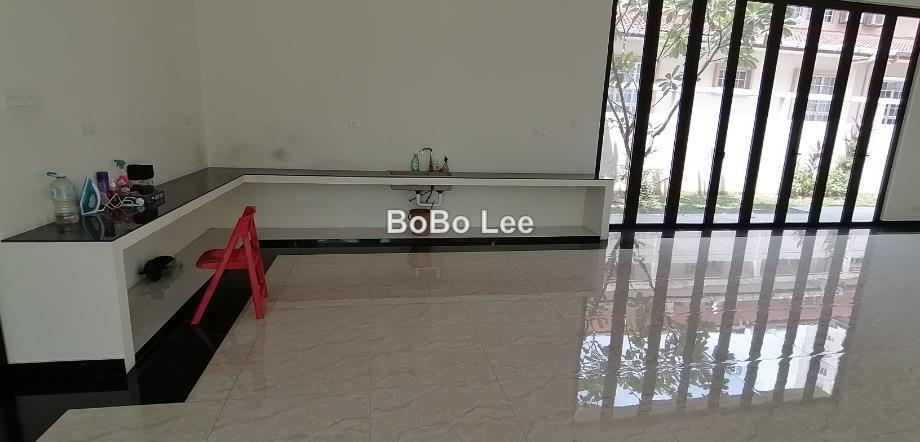 Bungalow House for Sale in Taman Overseas Union (Taman Oug), Jalan Klang Lama (Old Klang Road) by BoBo Lee - iProperty.com.my