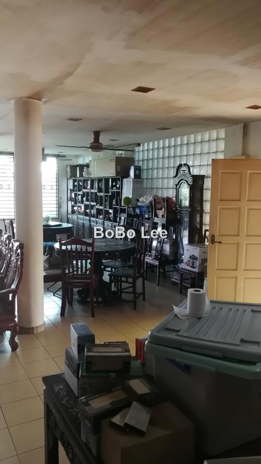 Bungalow House for Sale in Taman Overseas Union (Taman Oug), Jalan Klang Lama (Old Klang Road) by BoBo Lee - iProperty.com.my