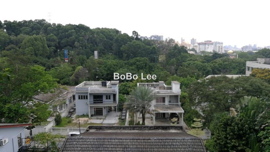 Bungalow House for Sale in Taman Overseas Union (Taman Oug), Jalan Klang Lama (Old Klang Road) by BoBo Lee - iProperty.com.my