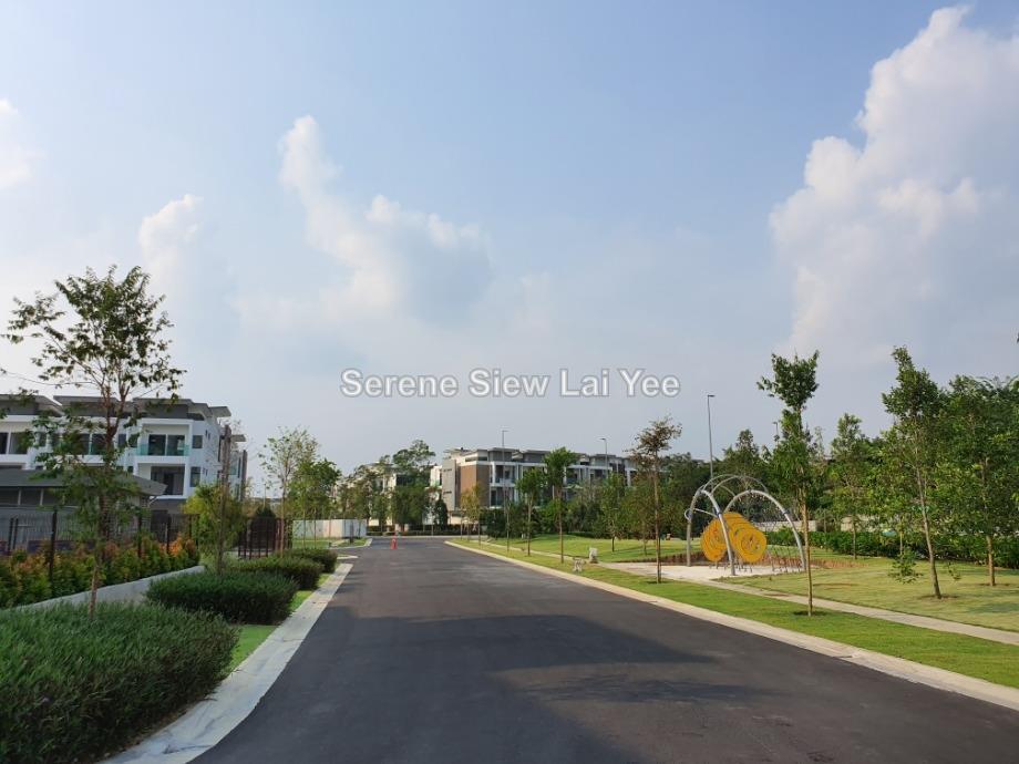 Rumah Berangkai 2.5 Tingkat untuk Dijual di Grande @ Reflexion, Puchong oleh Serene Siew - iProperty.com.my