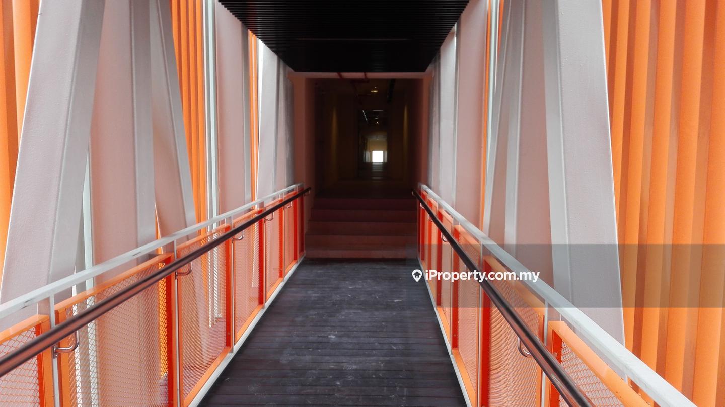 Residensi Servis untuk Disewa di Suria Jelutong oleh Leo Hon - iProperty.com.my